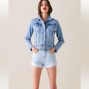 Zara high waisted denim shorts with cuff light wash distressed